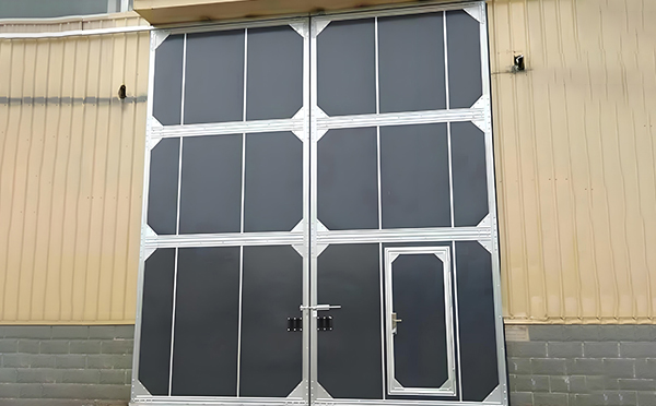 厂房宁县工业门选择与维护全解析：提升效率与安全的关键要素